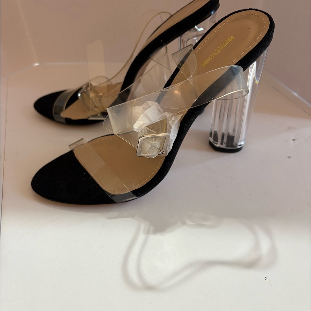 Pretty Little Thing Black and Clear Women's Heels size 3 - Picture 4 of 7
